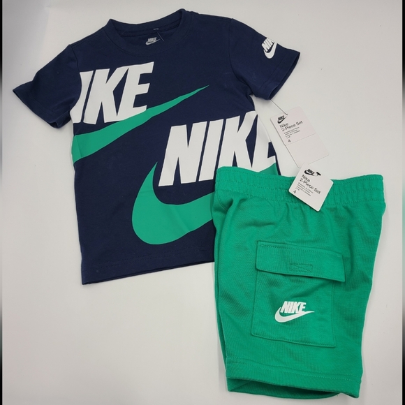 NEW Nike boys' summer set size 4 - Picture 1 of 6